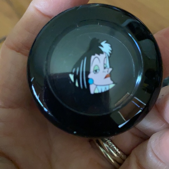 Brand New MAC Venomous Villains Carbon Shadow RARE - Picture 5 of 5